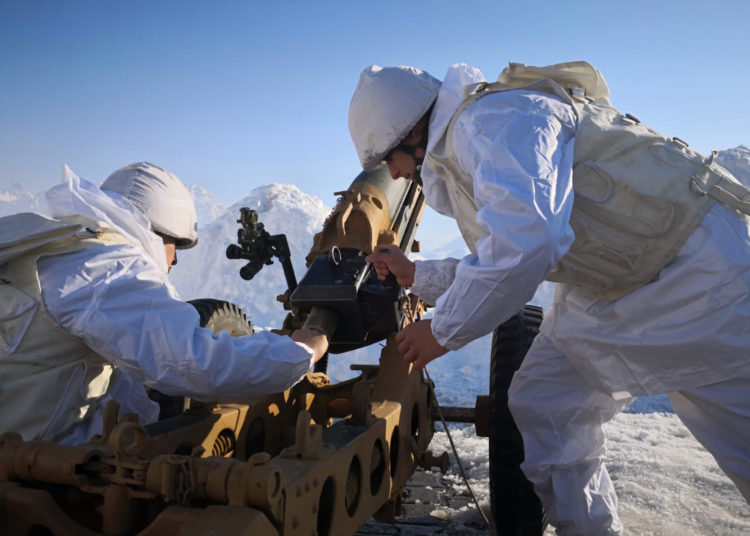 Turkish opposition slams gov’t for failing to free captive troops, policemen