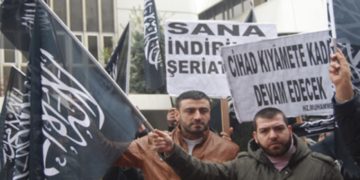 Erdoğan unleashed al-Qaeda in July 2016, awarded them veteran status