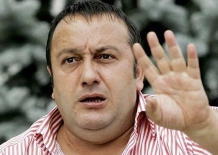 Racist folk singer whose songs played during torture in Turkey fans hatred among Turks