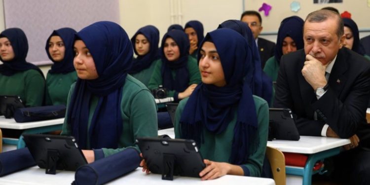 Public school textbook in Turkey justifies 9/11, slams NATO, brands EU as Christian club