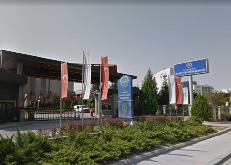 Prominent Muslim professor indicted for criticizing Diyanet, Turkey’s religious arm