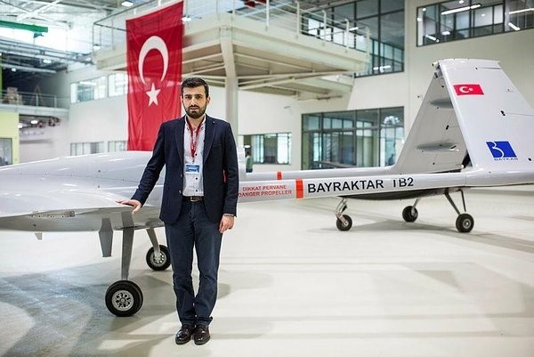 Unlike Erdoğan, his drone manufacturer son-in-law openly declares strong support for Ukraine