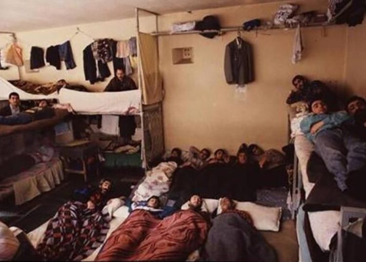 Turkish gov’t refuses to release inmates despite detection of coronavirus in overcrowded prisons