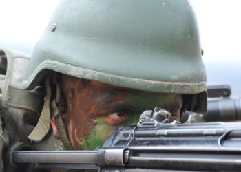 Police were ordered to pull back when spy agency secretly transported Syrian fighters in Turkey