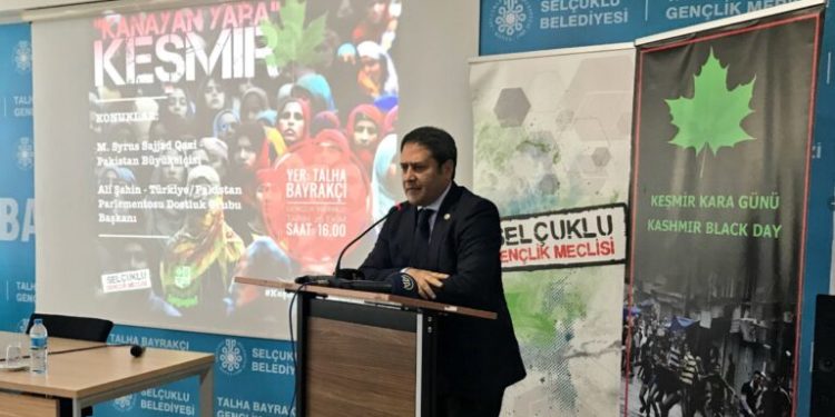 Chief administrator of Turkish Parliament asks for incorporation of Chechen fighters into Turkish army