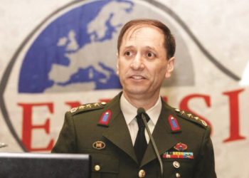 Top forensic expert jailed for identifying weapons sent to jihadists by Turkey’s intel agency