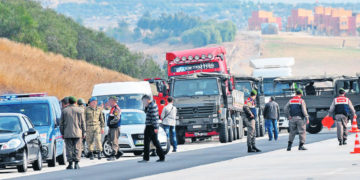 Top forensic expert jailed for identifying weapons sent to jihadists by Turkey’s intel agency