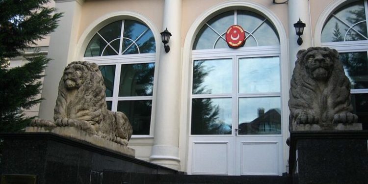 Turkish diplomats in Hungary spied on Erdoğan government critics in line with global witch hunt