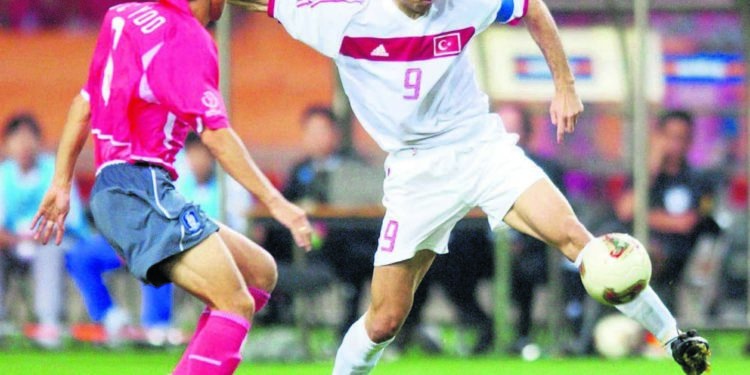 Turkey issues 9 arrest warrants for top goal scorer-turned-critic of Erdoğan regime