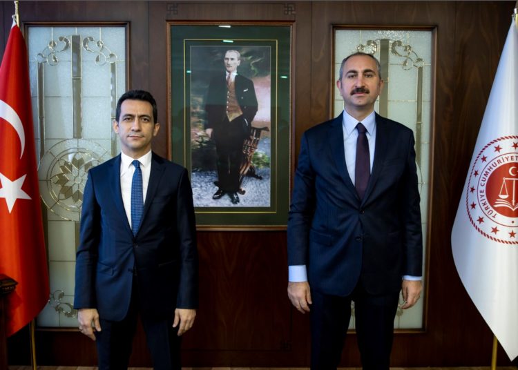 Turkish authorities engaged in a blame game when they failed to extradite a dissident from the US