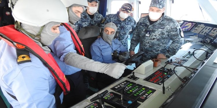 Turkey trains Ukrainian Navy personnel amid tensions with Russia over Turkish drones 
