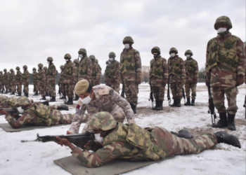 Qatari officers train Somali soldiers in Turkey