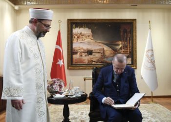 Turkish government establishes a new Islamic academy to train foreign Muslim clergy