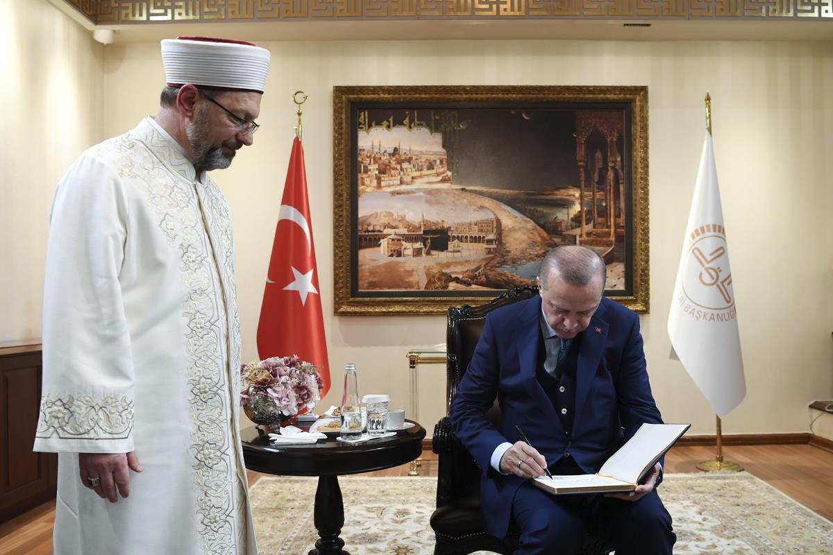 Turkish government establishes a new Islamic academy to train foreign Muslim clergy