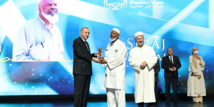 Erdoğan steps up campaign to export Islamist ideology with the help of TDV foundation cash