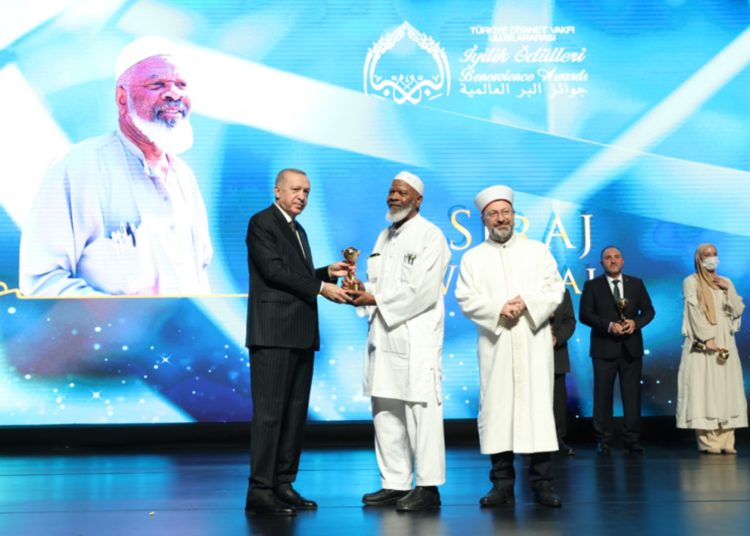 Erdoğan steps up campaign to export Islamist ideology with the help of TDV foundation cash