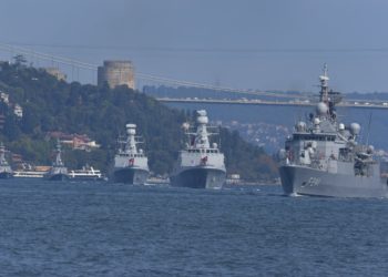 Rules of engagement authorized blocking of warships before entry into Turkish straits