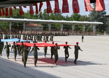 Turkey cements military ties with Somalia, has already trained one-third of its army