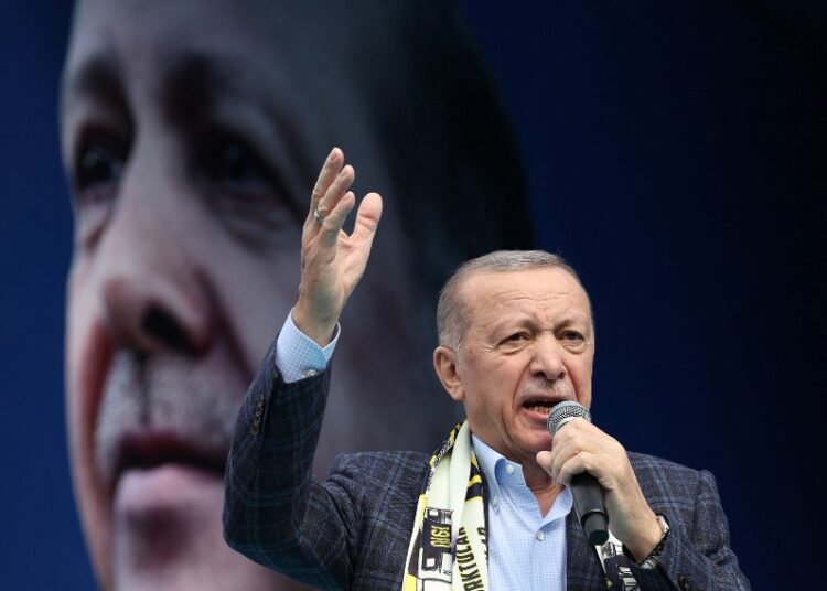 Erdogan’s cronies set plans in motion to flee Turkey in case of electoral defeat