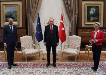 Pro-democracy groups in Turkey react against Western leaders who line up to congratulate Erdogan