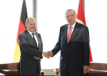 Erdogan gears up for Hamas tension during Germany visit