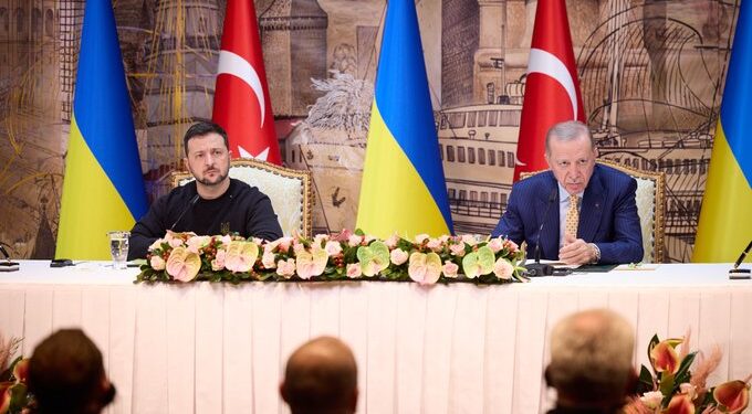 Erdogan aims to enhance trade with Ukraine without provoking Russia