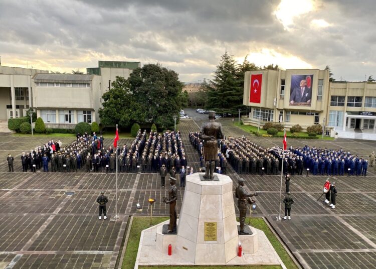 Turkish military still lacks qualified officers for promotion to general