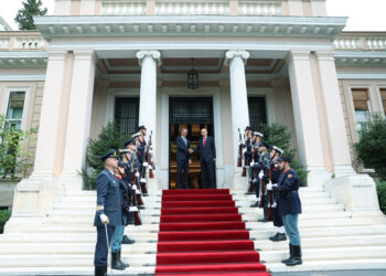 Turkish opposition claims Greece is taking advantage of tensions between government and West