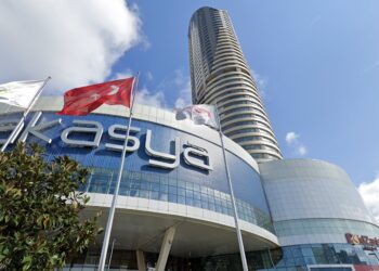 Turkish lawmaker raises questions on new banking license for fintech startup Colendi