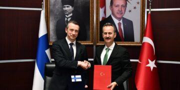Turkey and Finland sign defense industry cooperation deal amid rising Russian threats