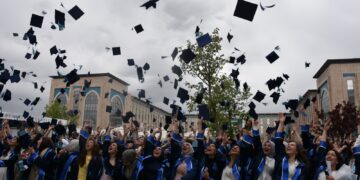 Turkish government urged to give intelligence training to state-funded students abroad