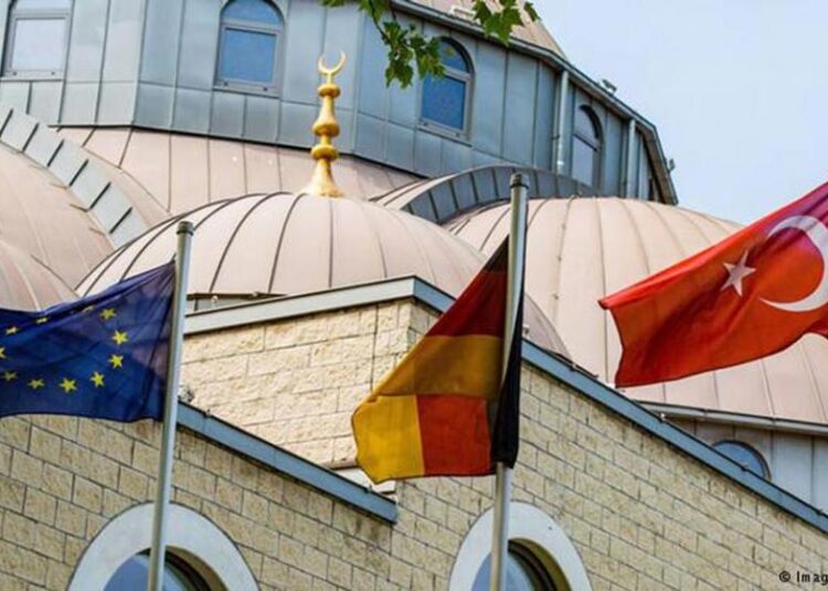 Germany pressures Turkish government-funded mosques to break with radical messaging