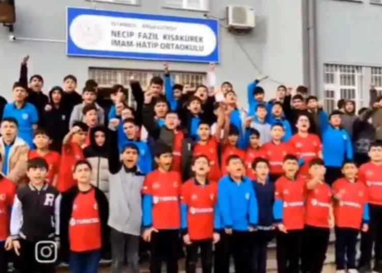 Jihadist oath at Turkish schools sparks alarm over extremist networks’ reach into education