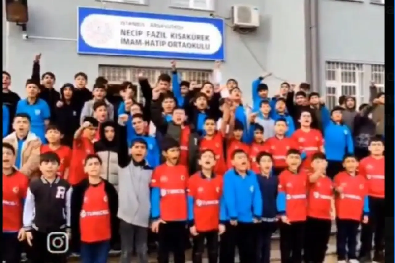 Jihadist oath at Turkish schools sparks alarm over extremist networks’ reach into education